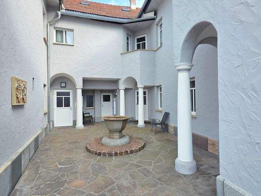 Beeindruckender Innenhof