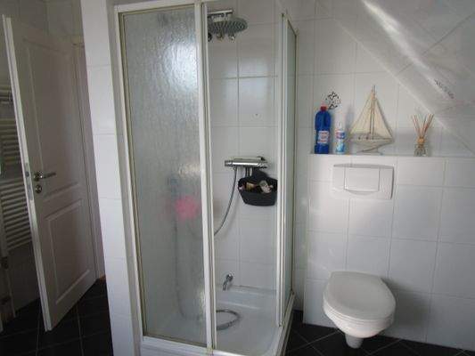 283. Badezimmer im OG. des Hauses..JPG