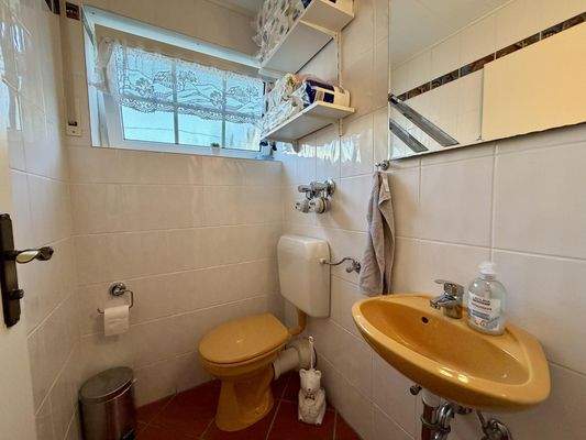 Gäste-WC Erdgeschoss