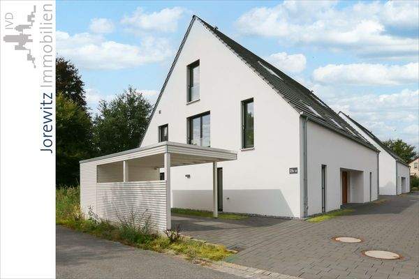 002 - Eingangsansicht