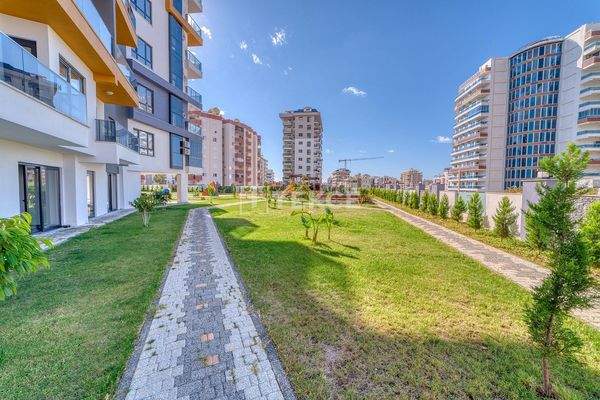 Furnished Apartment in Alanya Mahmutlar Center