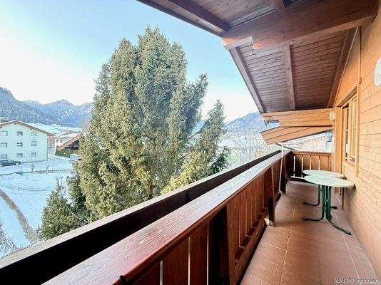 Wohnfreude pur unter einem großen Dach (16)