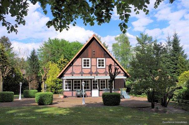 Hausansicht SW-Terrasse