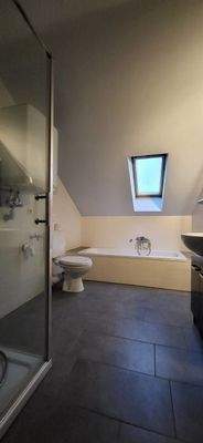 modernes Bad, 2017 erneuert