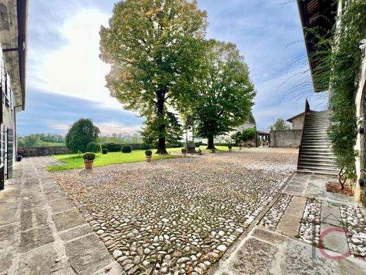 Liegenschaft Manzano (83)