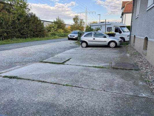 Sondernutzungsfläche vor dem Haus