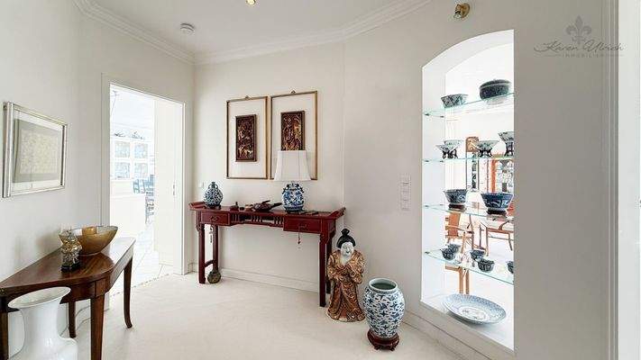 Eingangsbereich links