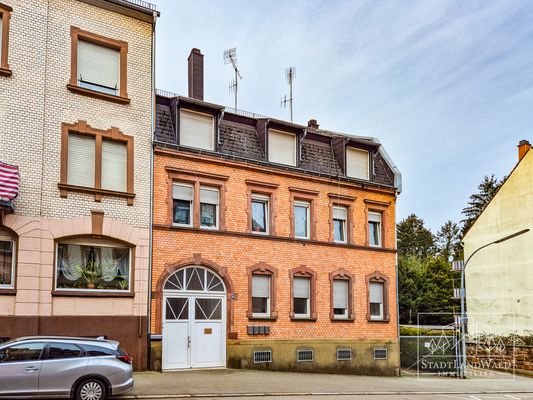 Hausansicht von der Straße
