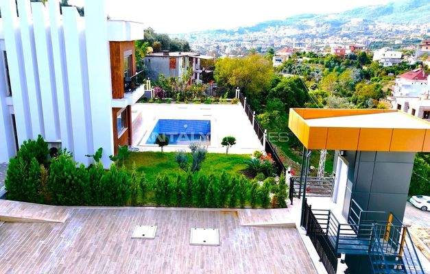 Detached Houses with Private Pools in Alanya Turkey