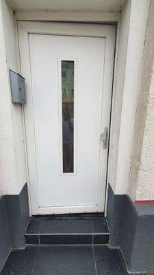 Haustür zur Wohnung