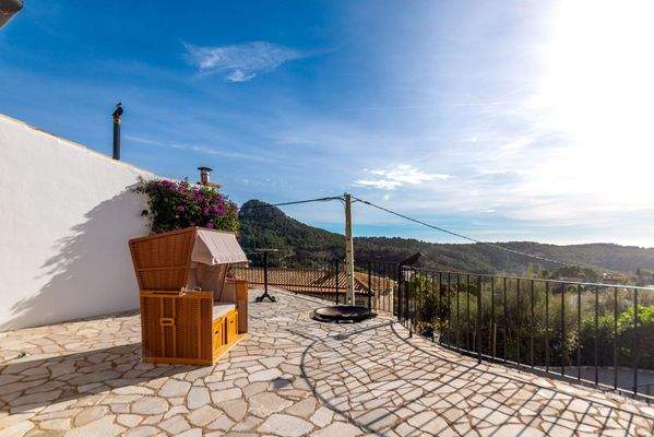 Terrase Haupteingang