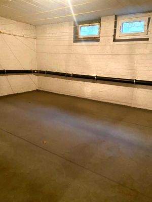 Ein Blick in die sehr trockenen Kellerräumlichkeiten