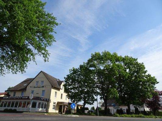 Außenansicht-Hauptbild