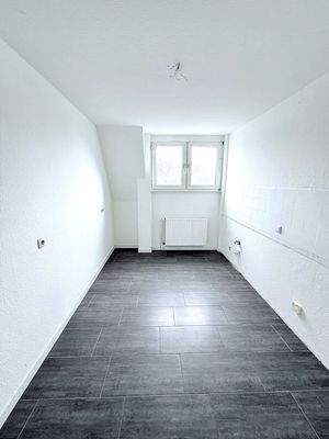 b2d64217-a92a-47ee-a6ef-f2d4dee22db8-1890655377.jp