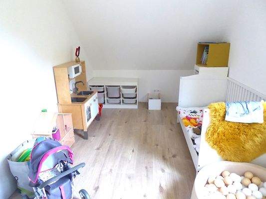 Kinderzimmer II im OG