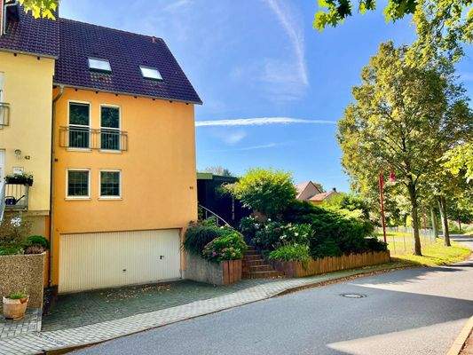 36_Außenansicht Straßenseite.jpeg