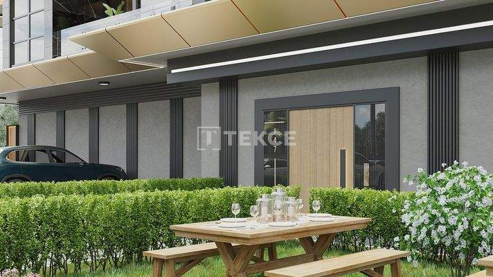 Apartments in a Complex Near the Beach in Alanya