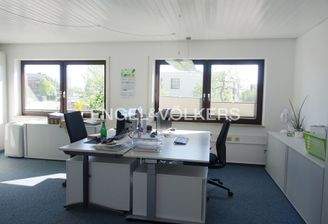 Weiteres Büro im EG