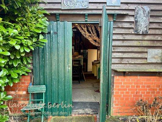 Eingang der Scheune von der Hofseite.jpg