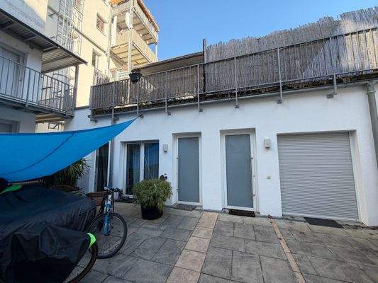 Eingangsbereich rechte Wohnung