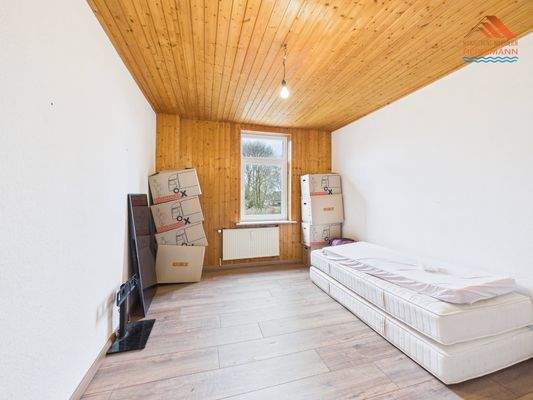 DG - Schlafzimmer Nr.3