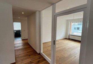 01_Eingang Wohnzimmer.JPEG