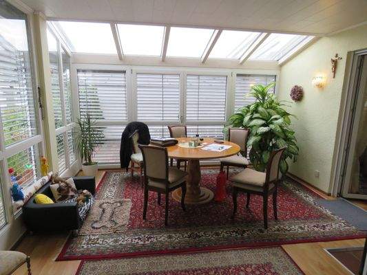 Wintergarten mit Raffstor 