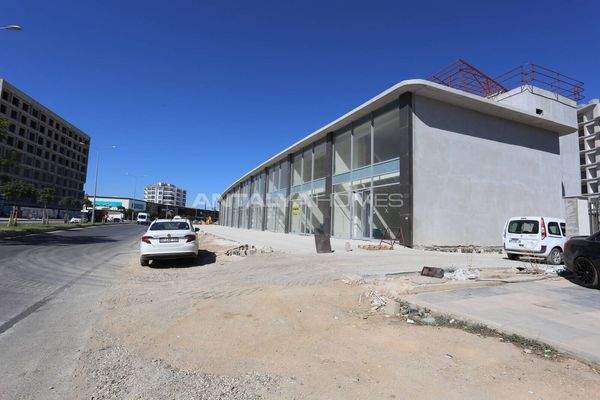 High-Income Potential Shops on the Main Road in Antalya