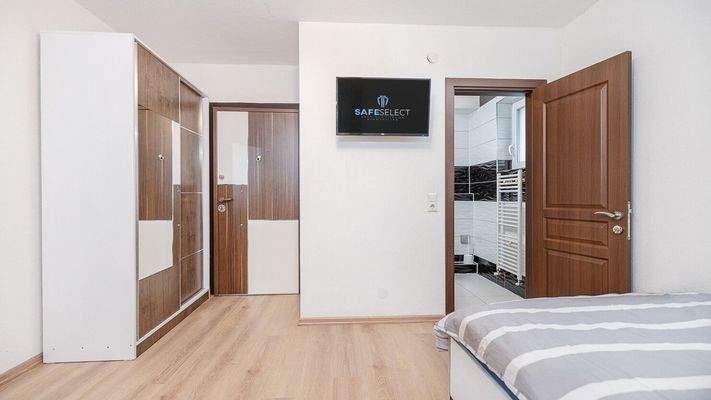 Gästezimmer mit Badezimmer