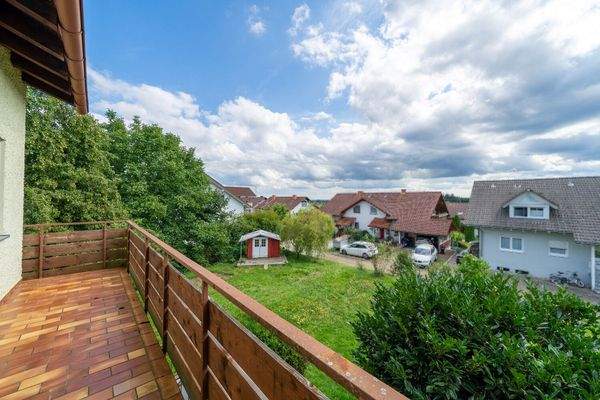 Balkon mit Süd-Ost-Ausrichtung