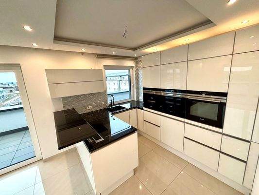 hochwertige Einbauküche