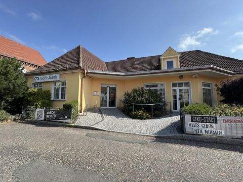 Schkölen Halle, Schkölen Hallenfläche