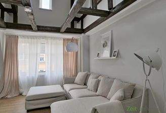 Blick ins Wohnzimmer