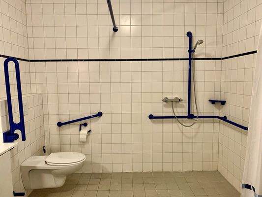 20. Whg 16, Gebäude 4b, Badezimmer 1