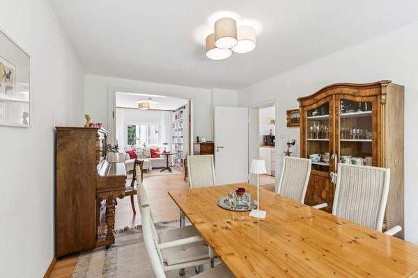 Wohn-/Esszimmer (EG)