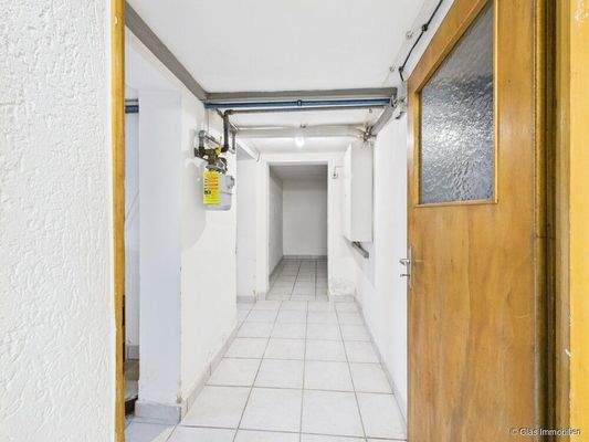 Flur Untergschoß
