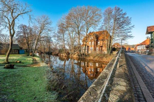 DI - Forbes Global Properties