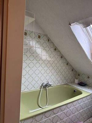 Wannenbad im Obergeschoss
