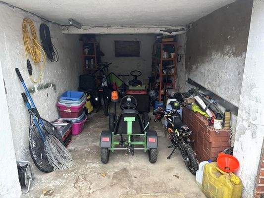 Abstellraum im Nebengebäude