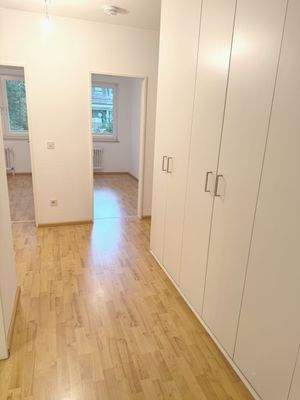 Flurbereich mit Einbauschränken