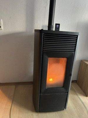 gemütlicher Ofen im Wohnbereich