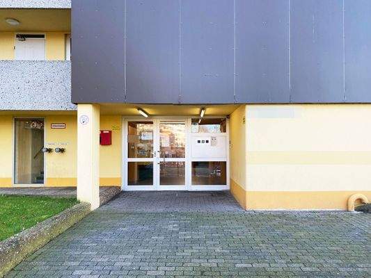 Eingangsbereich außen