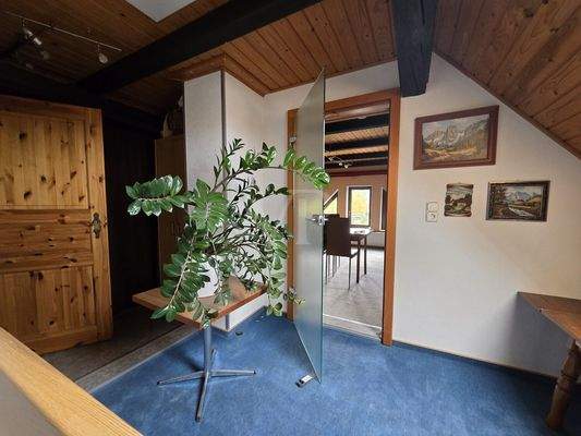 Wohnung 02 DG Flurbereich