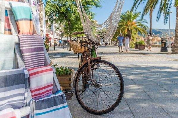 15 - IB Port Pollen�a