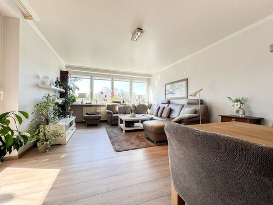 Wohn- und Esszimmer