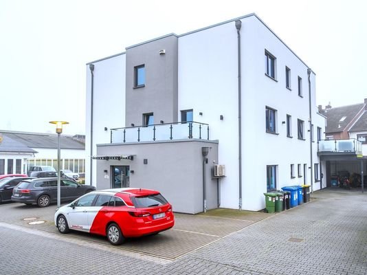 Straßenansicht