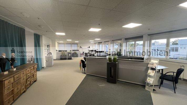 1. OG Empfang / Großraumbüro