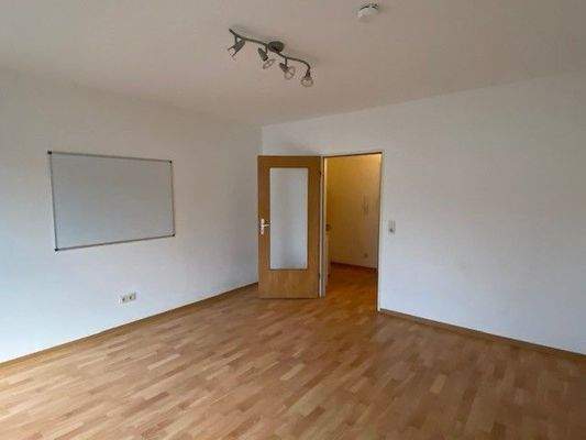 Wohnung-Giessen-Leihgesterner Weg 3-50030-011-WE12