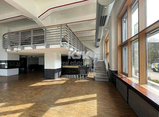 Aufgang 1. OG - Staircase 1st floor