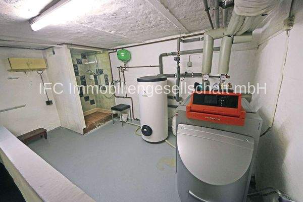 Heizungsraum im Keller